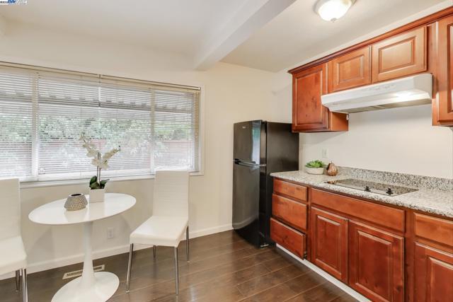 Image 26 of 37 For 15535 Sedgeman St