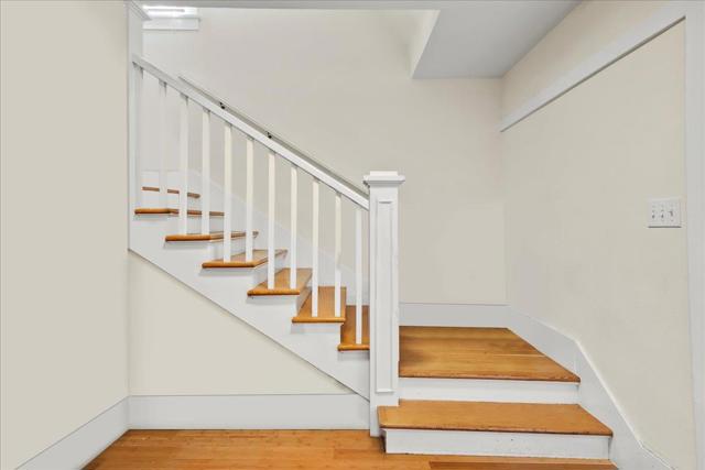 262 Hawthorne Avenue, Palo Alto CA: https://media.crmls.org/mediaz/de695399-3c67-40be-ad9a-26cfbc35c85b.jpg