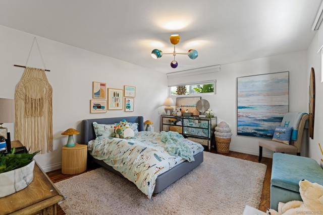 Image 39 of 45 For 8412 La Jolla Shores Dr