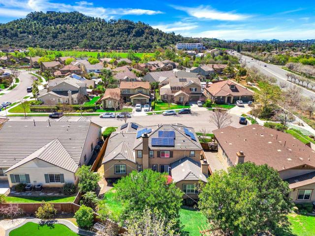 448 Kennedy Court, Escondido CA: https://media.crmls.org/mediaz/de6a9e5d-96ed-422b-ba58-90e5e37cc5ec.jpg