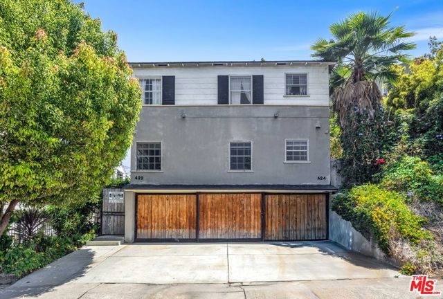 422 S Coronado Street, Los Angeles CA: https://media.crmls.org/mediaz/de6b5cf9-561e-4b48-ae74-d2c61ca7ab9b.jpg