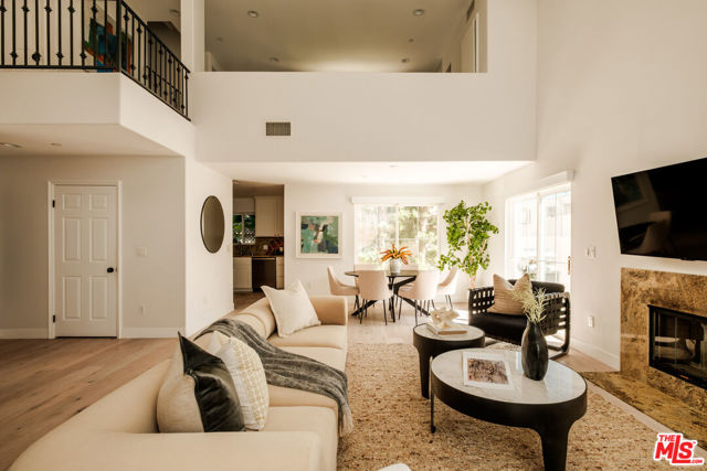 844 17th Street, 105 photo 5