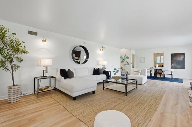 990 31st Avenue, San Mateo CA: https://media.crmls.org/mediaz/de6bdfd1-89b5-4161-b2c2-bc652df4d7bf.jpg