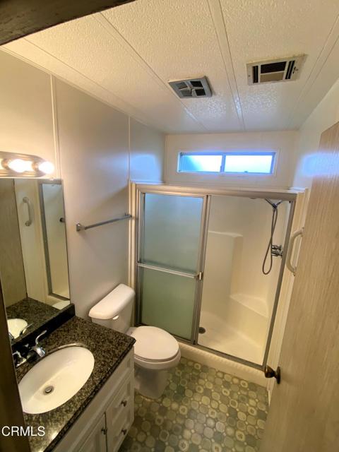 16 Isabel Avenue, Camarillo CA: https://media.crmls.org/mediaz/de6c299b-13a5-4f01-9896-42496435b044.jpg