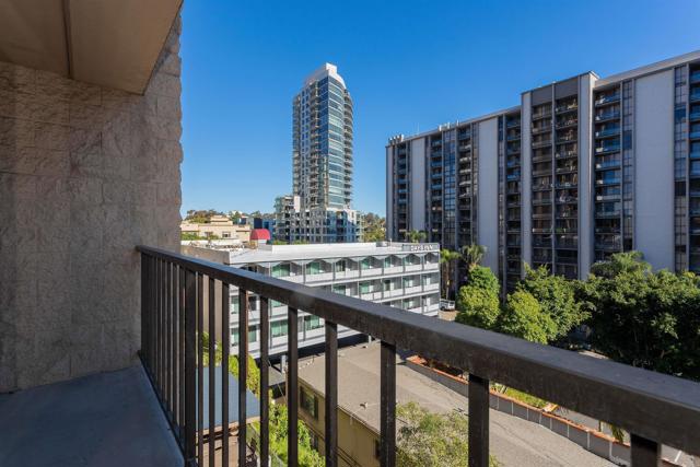 Detail Gallery Image 17 of 18 For 1333 8th Ave #403,  San Diego,  CA 92101 - 1 Beds | 1 Baths