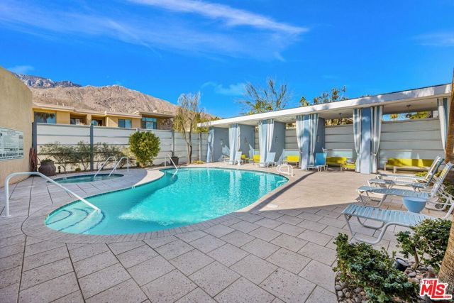 Details for 930 Palm Canyon Drive 201, Palm Springs, CA 92264