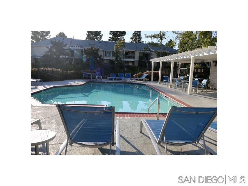 MLS #250023287SD img 1