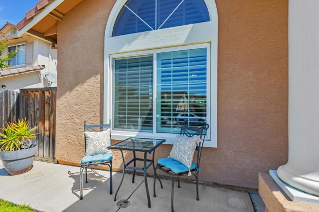 2711 Valley View Road, Hollister CA: https://media.crmls.org/mediaz/de6ff37d-2696-488d-a792-6eb1f0e2035e.jpg