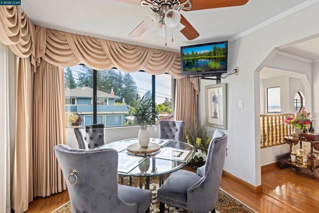 716 Gelston Pl, El Cerrito CA: https://media.crmls.org/mediaz/de7045fc-60d9-4728-af62-386a4d0c7353.jpg
