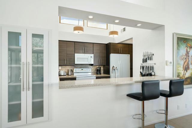 17 Margarita Road, Palm Desert CA: https://media.crmls.org/mediaz/de714f48-6296-482f-84d4-cda87a31801a.jpg
