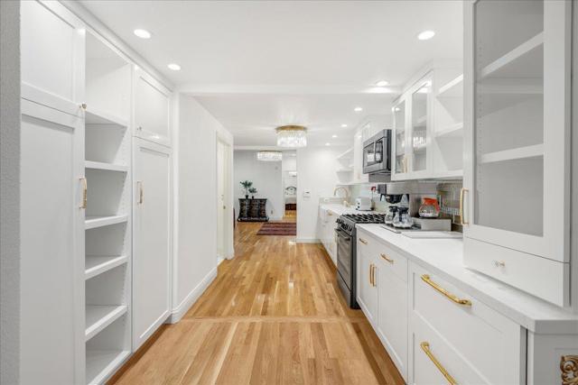 385 Atherton Way, Morgan Hill CA: https://media.crmls.org/mediaz/de71bb42-33e4-43ff-8287-07a43125d144.jpg