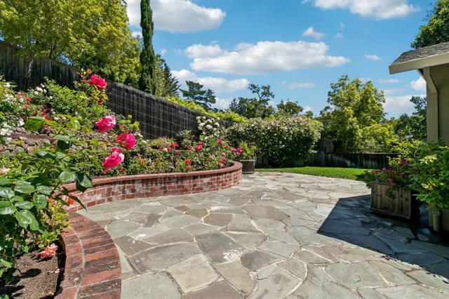 1408 Avondale Road, Hillsborough CA: https://media.crmls.org/mediaz/de726b8e-5f61-4331-98d5-75087e5b24fd.jpg