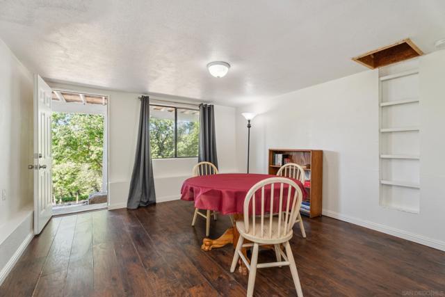 2616 Bonita Vista, Julian CA: https://media.crmls.org/mediaz/de731b83-1893-4c9e-b44e-d38815979941.jpg
