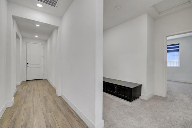 2606 Salinger Avenue, Tracy CA: https://media.crmls.org/mediaz/de731f80-b8e5-44ce-9669-fdd569dea99b.jpg