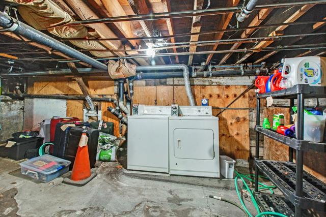 0 20th Street, San Francisco CA: https://media.crmls.org/mediaz/de7386b6-c510-4bbd-a02b-26fa6863648e.jpg