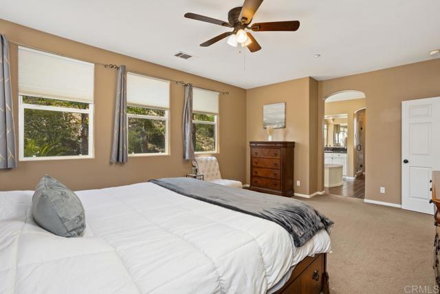 3385 Wild Oak Lane, Escondido CA: https://media.crmls.org/mediaz/de73b51d-a369-4501-9e8b-dd578e59fe36.jpg