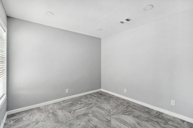1712 N 7th Place, Port Hueneme CA: https://media.crmls.org/mediaz/de73c737-0935-48bf-abac-5fc834af50b9.jpg