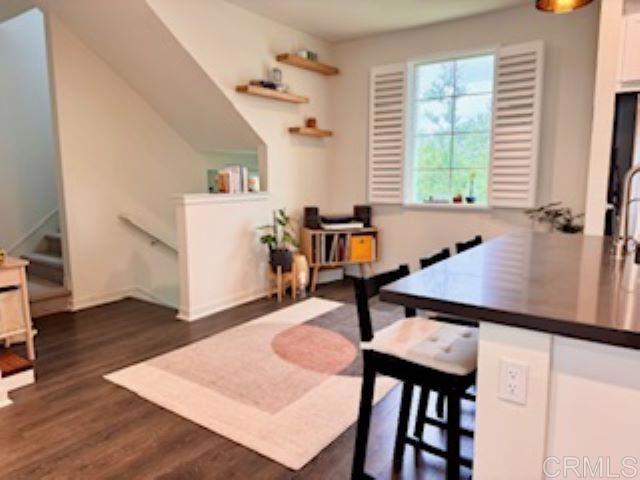324 MILLSTREAM CT, Santee CA: https://media.crmls.org/mediaz/de740f9d-7288-4f68-8381-78e0efc4f5c8.jpg