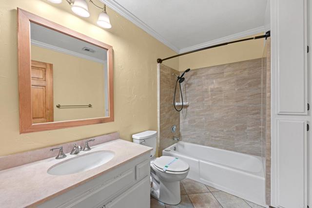 Detail Gallery Image 18 of 46 For 2835 Guajome Lake Rd, Oceanside,  CA 92057 - 3 Beds | 2 Baths