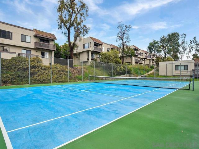 6651 Reservoir Lane, San Diego, California 92115, 3 Bedrooms Bedrooms, ,3 BathroomsBathrooms,Townhouse,For Sale,Reservoir Lane,250019710SD