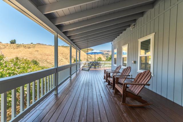 28900 Underwood Road,  CA: https://media.crmls.org/mediaz/de7773fd-80a7-4df8-9e7a-9dfb702bee41.jpg
