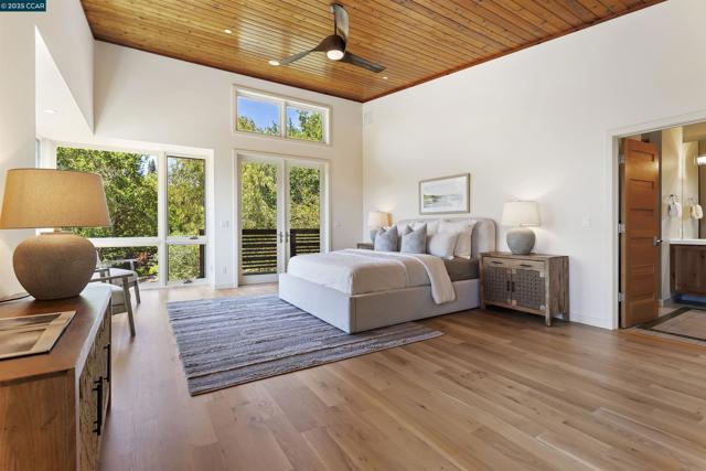 53 Tara Rd, Orinda CA: https://media.crmls.org/mediaz/de77b05c-3369-4109-85f3-0d5f93cfcbd0.jpg