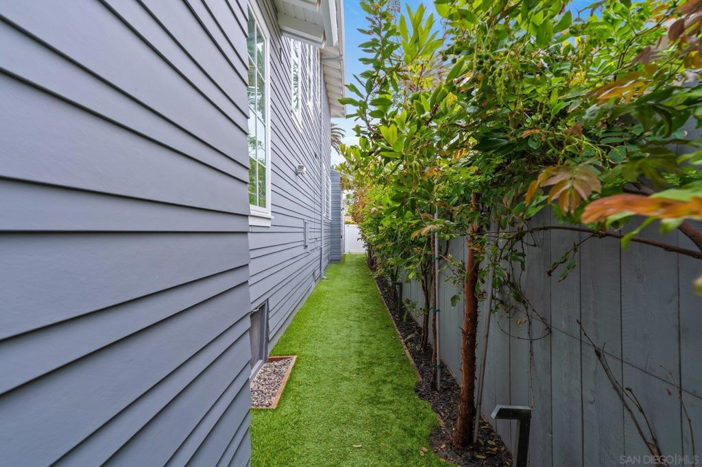 MLS #250040173SD image #19