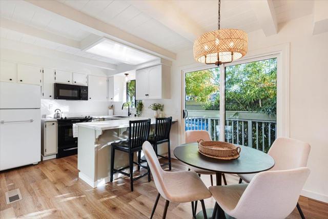 3003 Corte Cabrillo, Aptos CA: https://media.crmls.org/mediaz/de784969-a77d-4cb7-8e13-9f06e611d591.jpg