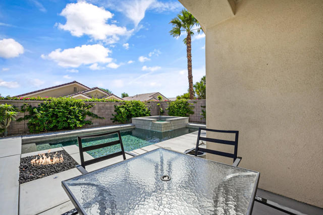 78189 Kensington Avenue, Palm Desert CA: https://media.crmls.org/mediaz/de792604-6c7f-4a5b-aeab-f1578c0b3e79.jpg