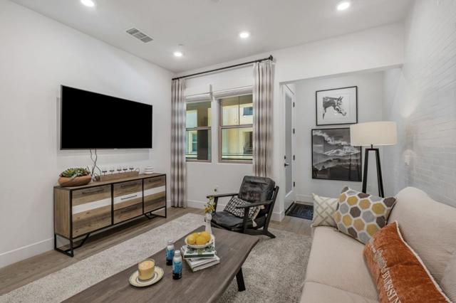 1000 Berryessa Lane, Davis CA: https://media.crmls.org/mediaz/de798b66-87c2-42c5-bba8-c7c1d0267f46.jpg