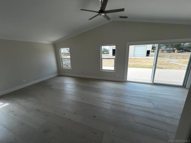 2152 Walnut St, Ramona CA: https://media.crmls.org/mediaz/de7aace0-91e2-46c9-83d8-604637164e37.jpg