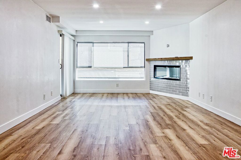1115 14th Street #106