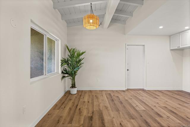 7855 Montana Street, Lemon Grove CA: https://media.crmls.org/mediaz/de7c02e7-01e5-4d18-b826-045bc384562a.jpg
