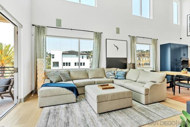 2460 Community Lane, San Diego CA: https://media.crmls.org/mediaz/de7c1dd8-c12c-4b08-8ab9-8606a569fd47.jpg