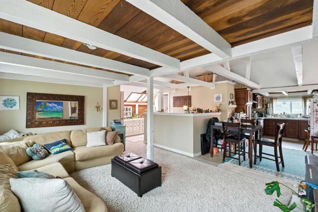 575 Myrtle Street, Half Moon Bay CA: https://media.crmls.org/mediaz/de7d19f2-28bc-417e-ad21-5624e7437ac3.jpg