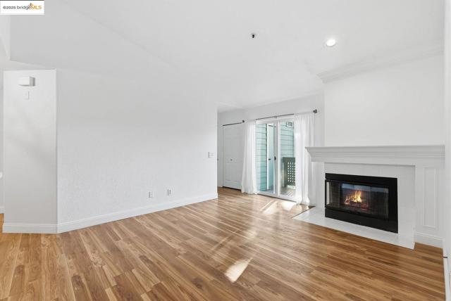 316 Dursey DR, Pinole CA: https://media.crmls.org/mediaz/de7dd8b8-0e29-47d7-8421-064beb15681f.jpg