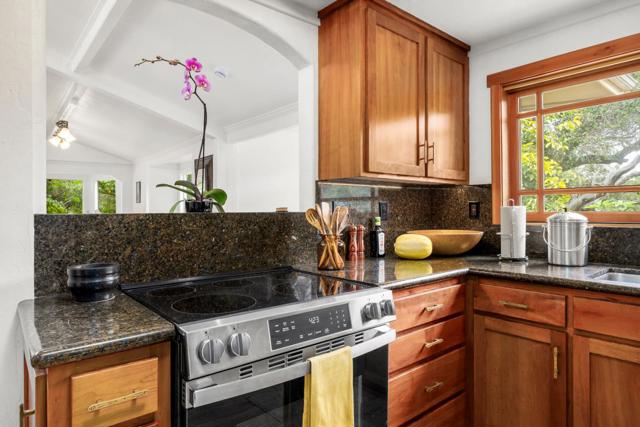 122 Strawberry Canyon Road, Royal Oaks CA: https://media.crmls.org/mediaz/de7de0a0-49f1-4e73-8dd8-a20d3e325df0.jpg