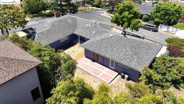 Image 41 of 47 For 59 Anson Way