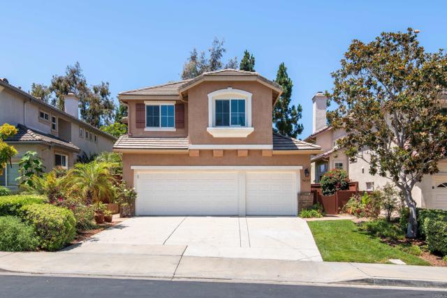 Detail Gallery Image 1 of 1 For 5439 Foxtail Loop, Carlsbad,  CA 92010 - 4 Beds | 3 Baths