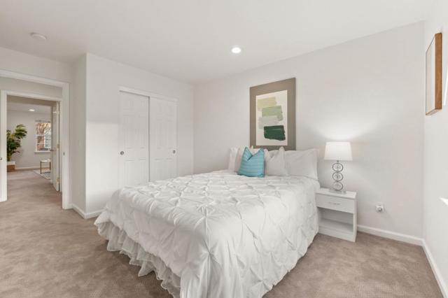 325 Toscana Way, Hayward CA: https://media.crmls.org/mediaz/de7ef6d8-0411-4c42-afa3-8a7cc4a7dd6b.jpg