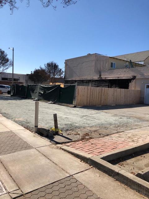 206 5th Street, Hollister, California 95023, ,Commercial Sale,For Sale,5th,ML81877917