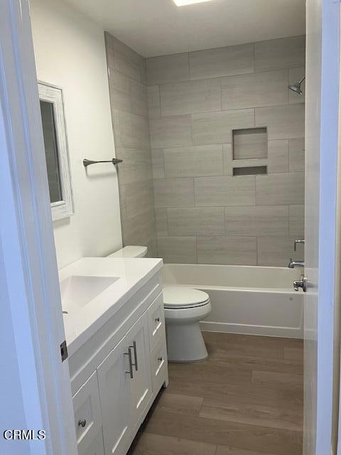 510 Isand View Circle, Port Hueneme CA: https://media.crmls.org/mediaz/de822801-6604-4c62-8606-b32f938444fc.jpg