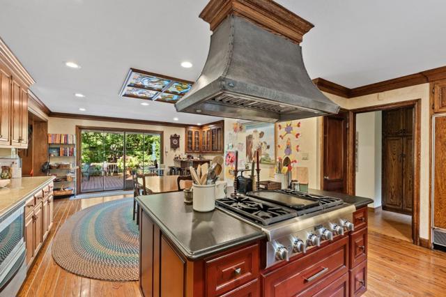 2155 Geri Lane, Hillsborough CA: https://media.crmls.org/mediaz/de839a34-f180-4060-ab83-8cb286d1b59f.jpg