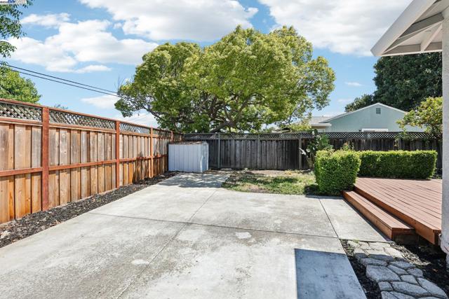 36302 Frobisher Dr, Fremont CA: https://media.crmls.org/mediaz/de845731-d94b-4596-848f-34bc8af57b40.jpg