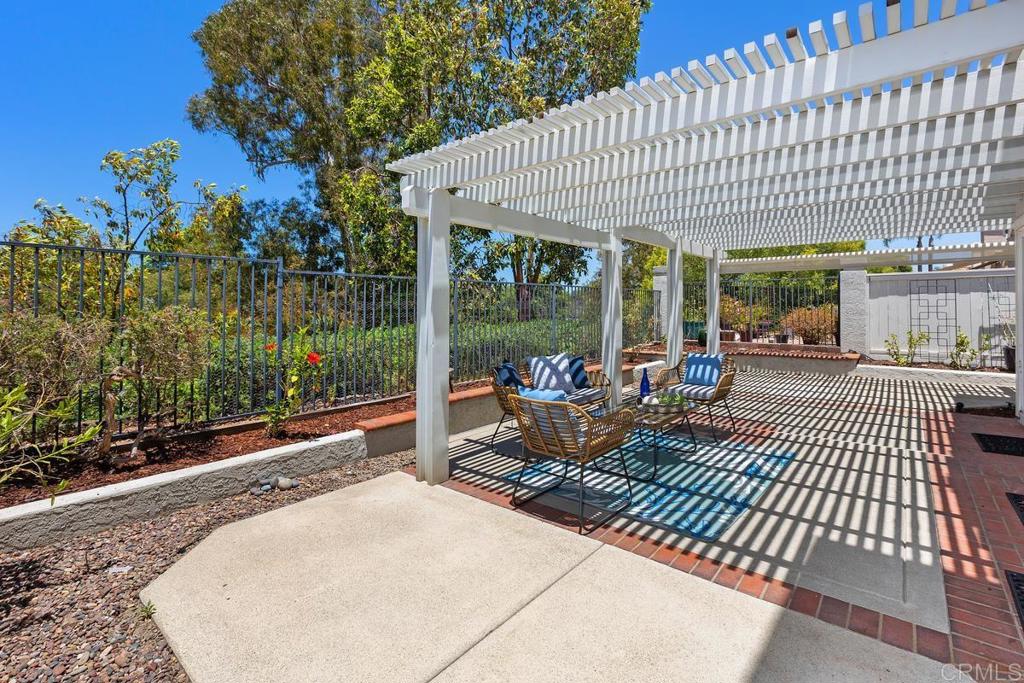 1562 Hermosita Drive - photo 10
