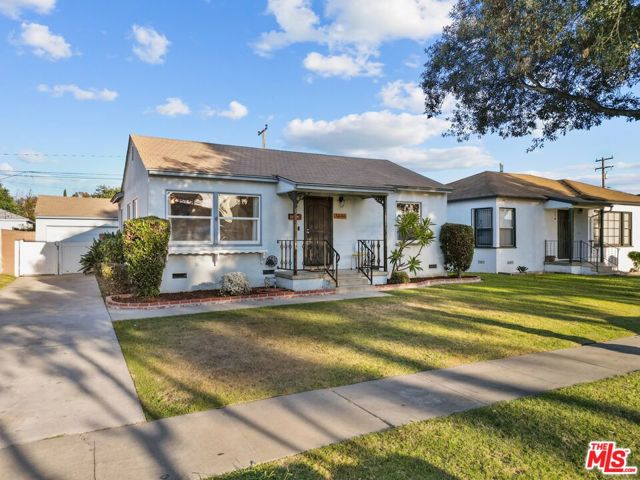 Image 2 for 5644 Blackthorne Ave, Lakewood, CA 90712