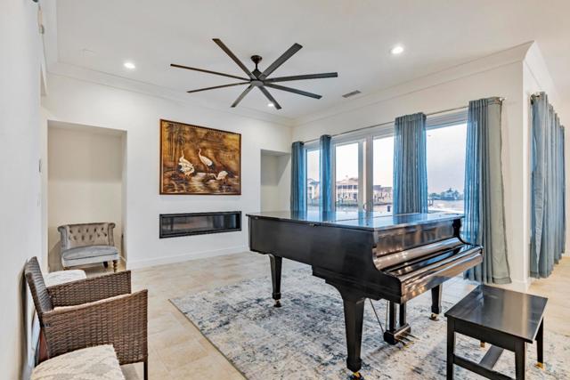 290 Waterside Place, Bethel Island CA: https://media.crmls.org/mediaz/de880219-c523-48b5-a1e4-b30561182a81.jpg