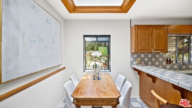 6155 Poppy Peak Drive, Los Angeles CA: https://media.crmls.org/mediaz/de88ea12-5777-4ee4-900f-f8713e51d7f8.jpg