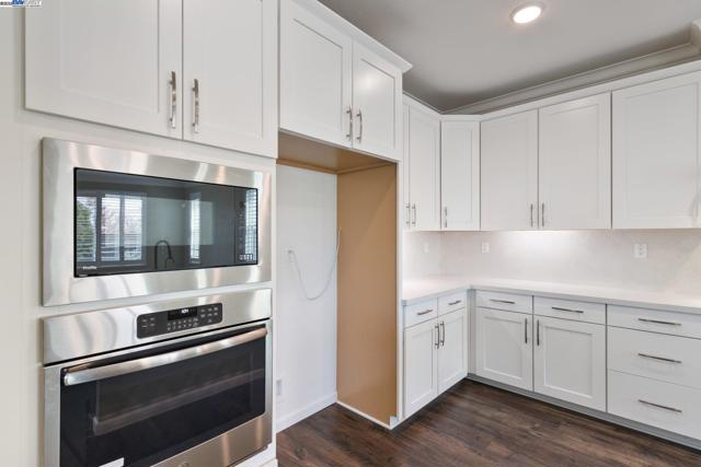 Image 16 of 48 For 10016 Wagoner Way