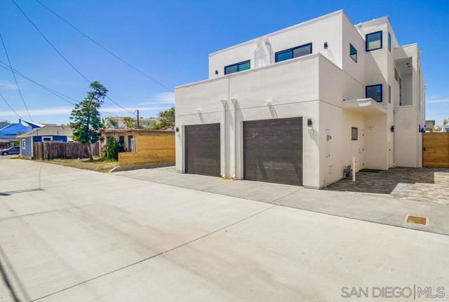 121 Date Ave, Imperial Beach, California 91932, 3 Bedrooms Bedrooms, ,3 BathroomsBathrooms,Single Family Residence,For Sale,Date Ave,240022943SD